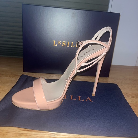 These are authentic LeSilla Phard (Nude) Patent Leather Platform Sandals - Picture 7 of 12